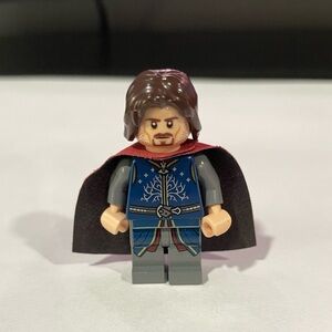 Lego MINIFIGURE Hobbit Lord of the Rings - Aragorn /w Red Cape & Sword
